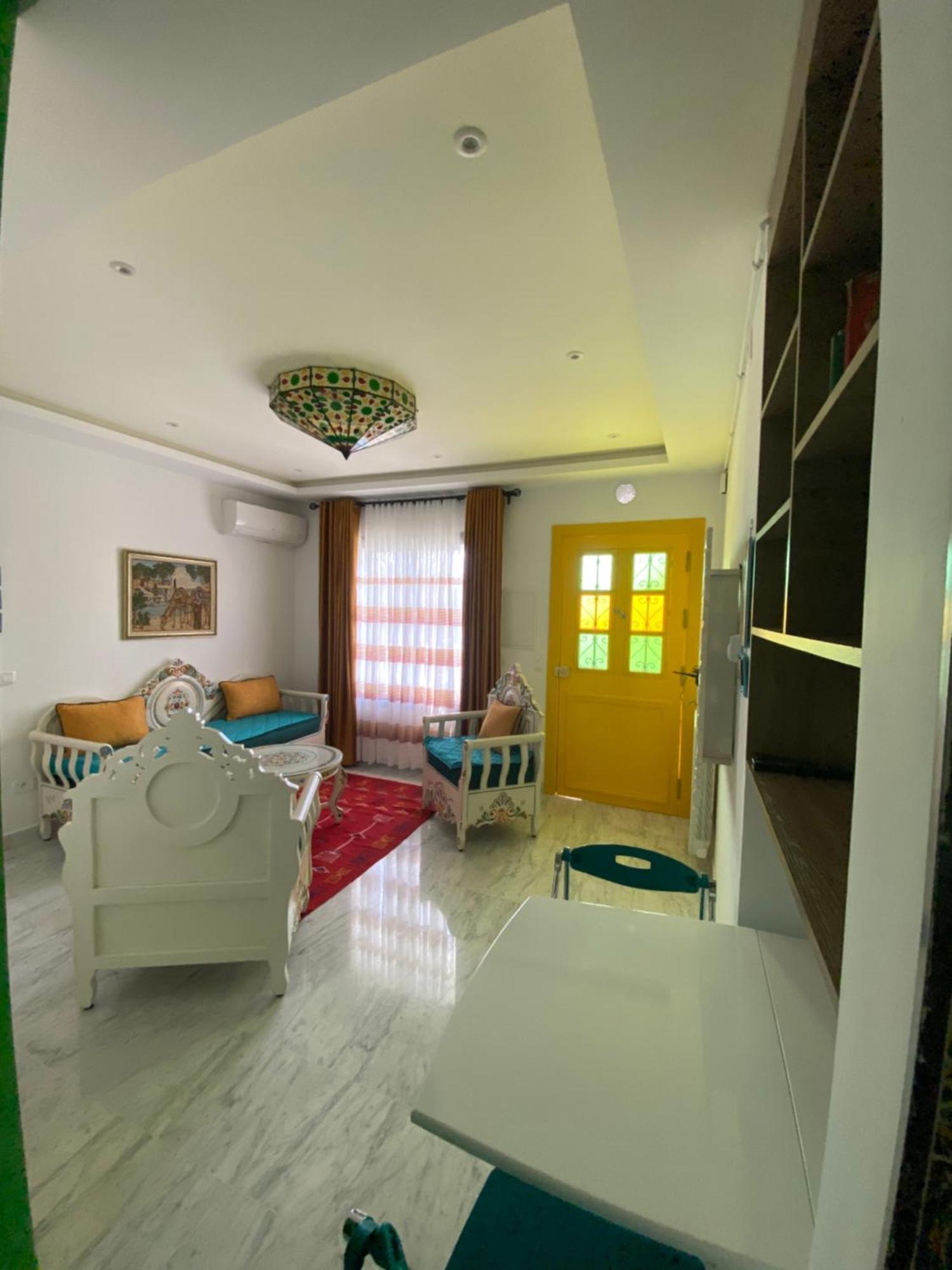 Marsa-Sidi Bousaid Cosy Authentic Apartment La Marsa Exterior photo